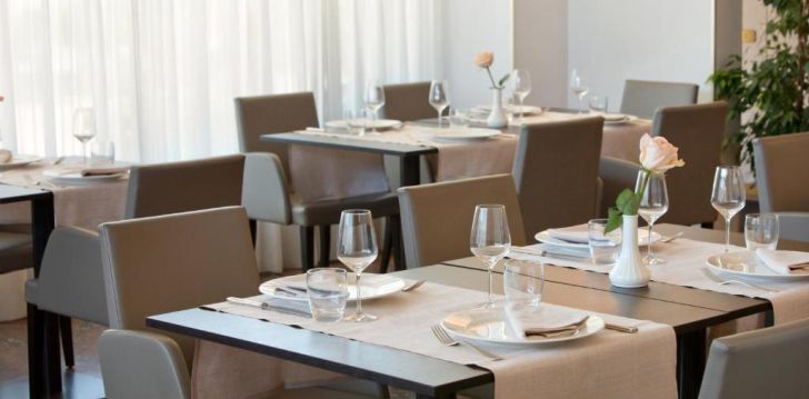 Planuoji kelionę į Italija? apsistokite 4 viešbutyje STARHOTELS CRISTALLO PALACE.