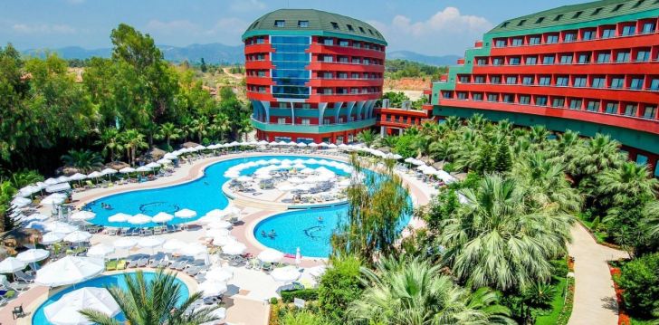 Apsistokite DELPHIN DELUXE RESORT viešbutyje už gerą kainą. 