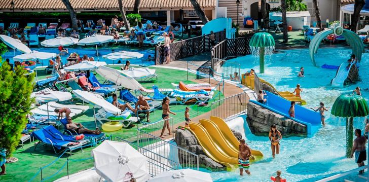 viešbutis HOTEL CLUB ES TALAIAL įsikūręs Ispanija.