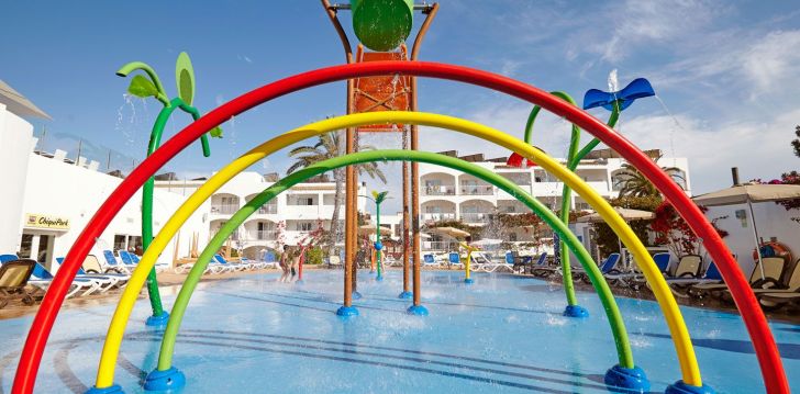 jaukus viešbutis HOTEL CLUB ES TALAIAL, jūsų atostogoms