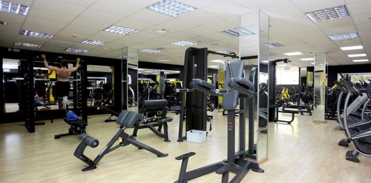 rinkitės viešbutį HOTEL CLUB ES TALAIAL kelionei į Ispanija