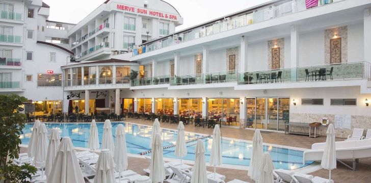 Malonus šeimos poilsis 4* Merve Sun Hotel viešbutyje Turkijoje 12