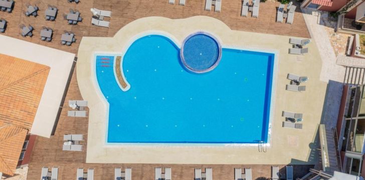 Planuoji kelionę į Graikija? apsistokite 4 viešbutyje STROFADES BEACH. 