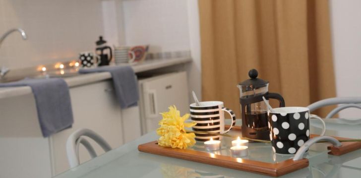 Planuoji kelionę į Graikija? apsistokite 3 viešbutyje HAPPY DAYS STUDIOS.