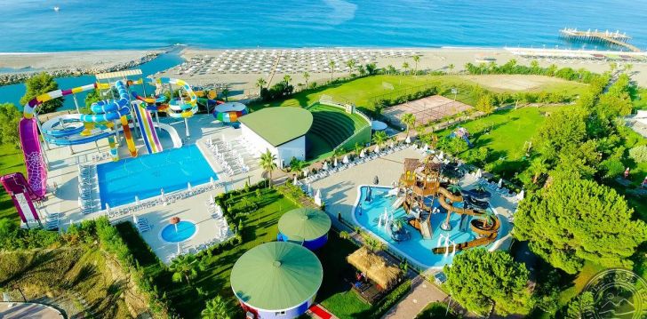 apsistokite RAYMAR RESORT & AQUA viešbutyje už gerą kainą.