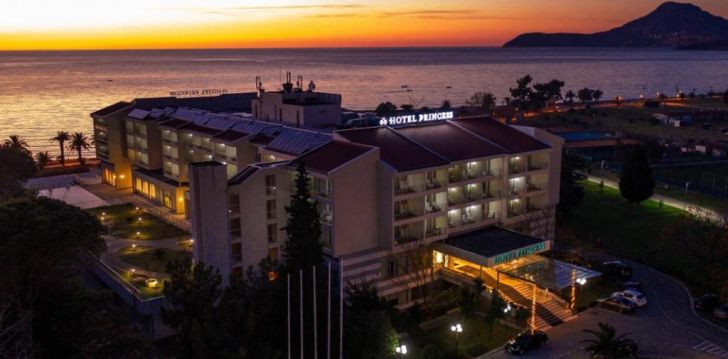 Patogus viešbutis jūsų kelionei – 4* PRINCESS HOTEL
