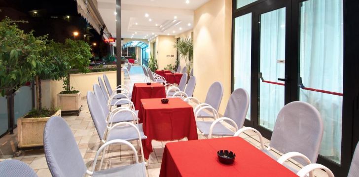 Atostogos Italija – apsistokite viešbutyje HOTEL VILLA LIETA