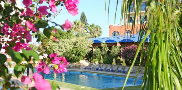 Saulėtos atostogos Kipre NAVARRIA HOTEL! 1