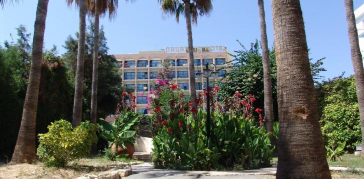 Planuoji kelionę į Kipras? apsistokite 3 viešbutyje NAVARRIA HOTEL.