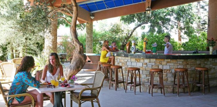 Patogus viešbutis jūsų kelionei – 3* NAVARRIA HOTEL