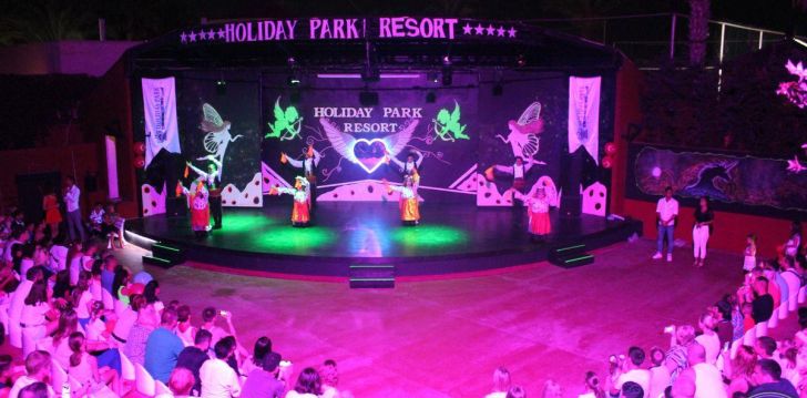 apgyvendinimas 5* HOLIDAY PARK RESORT
