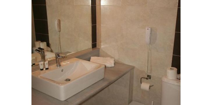 Viešbutis DIAGORAS HOTEL įsikūręs Graikija.