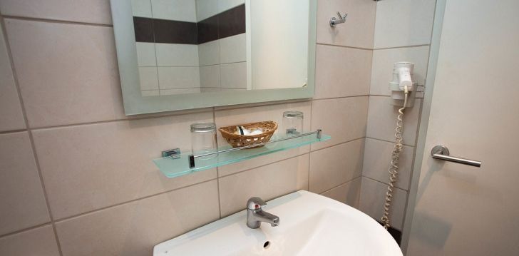 Planuoji kelionę į Graikija? apsistokite 3 viešbutyje APOLLO HOTEL.