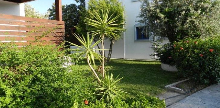 Atostogos Graikija – apsistokite viešbutyje TRIANTAFILLAS APARTMENTS