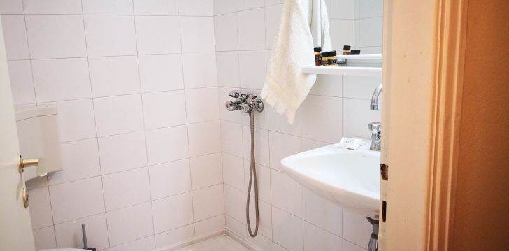Planuoji kelionę į Graikija? apsistokite 2 viešbutyje TARADELLA HOTEL.