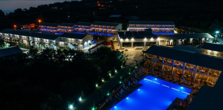 viešbutis CARETTA PARADISE įsikūręs Graikija. 