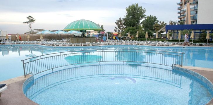 geras kainos ir kokybės santykis atostogoms - viešbutis HOTEL SLAVYANSKI