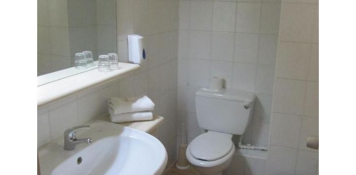 TOPAZ HOTEL - klientų vertinamas, kaip geras kainos ir kokybės santykis.