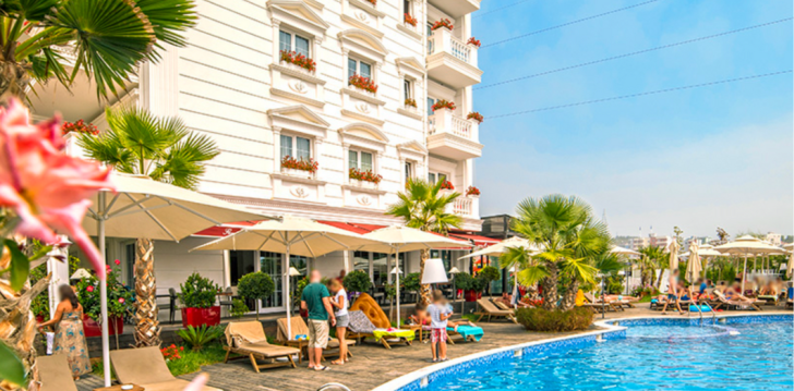 Viešbutis FLOWER & SPA įsikūręs Albanija.