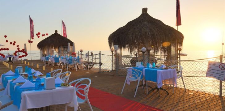 apsistokite CLUB HOTEL ANJELIQ viešbutyje už gerą kainą.