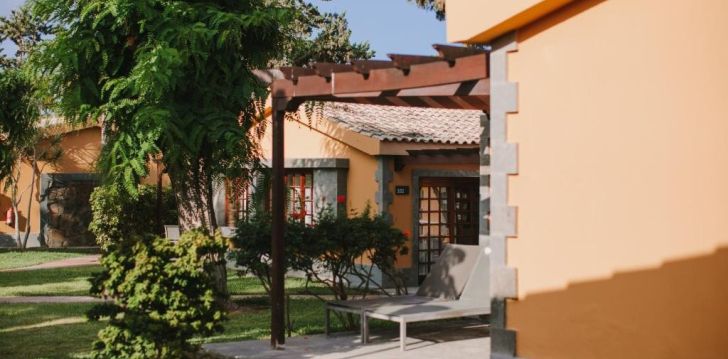 Viešbutis SUITES & VILLAS BY DUNAS įsikūręs Ispanija.