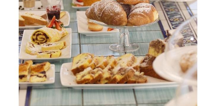 viešbutis LUXOR įsikūręs Italija.