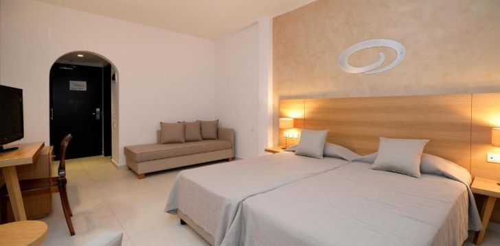 planuoji kelionę į Graikija? apsistokite 4 viešbutyje GOLDEN BEACH HOTEL.
