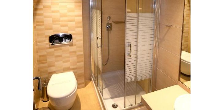 GOLDEN BEACH HOTEL - klientų vertinamas, kaip geras kainos ir kokybės santykis.