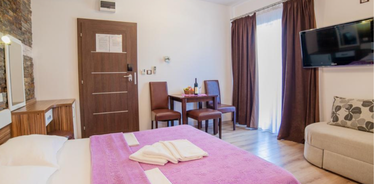 viešbutis APARTMENTS DIMIC ELITE įsikūręs Juodkalnija.