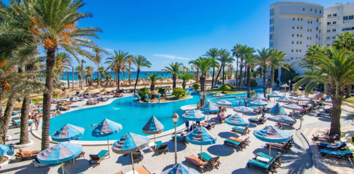 Apsistokite RIADH PALMS RESORT & SPA viešbutyje už gerą kainą. 