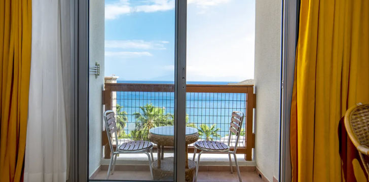 Apsistokite MIDDLE TOWN BEACH HOTEL BODRUM viešbutyje už gerą kainą.