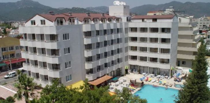 apsistokite INTERMAR viešbutyje už gerą kainą. 