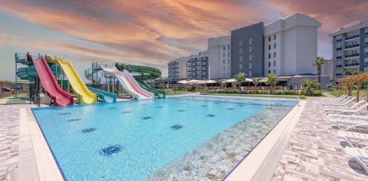 Patogus viešbutis jūsų kelionei – 4* JURA HOTELS LARA (ex. ROYAL TOWERS LARA)