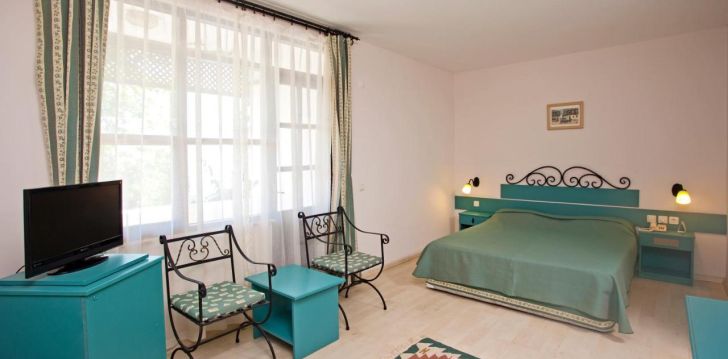apsistokite CLUB TITAN HOTEL viešbutyje už gerą kainą.