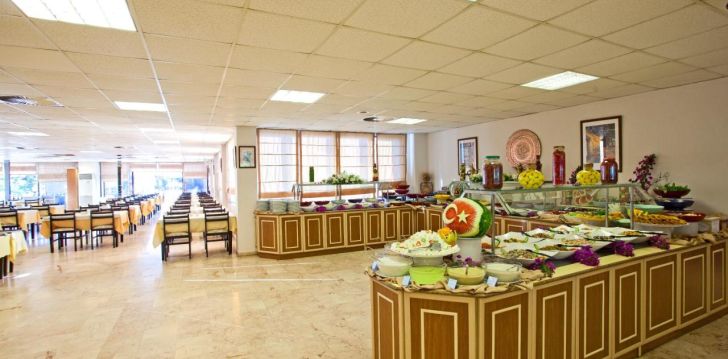 geras kainos ir kokybės santykis atostogoms - viešbutis CLUB TITAN HOTEL