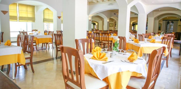 Viešbutis HOTEL PALM BEACH SKANES ( EX NEROLIA) įsikūręs Tunisas.