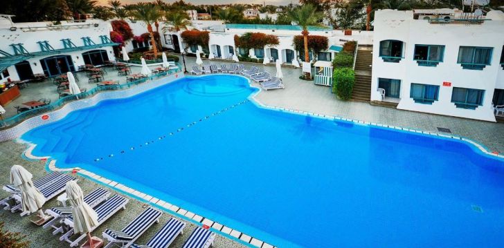 FALCON HILLS HOTEL - klientų vertinamas, kaip geras kainos ir kokybės santykis. 