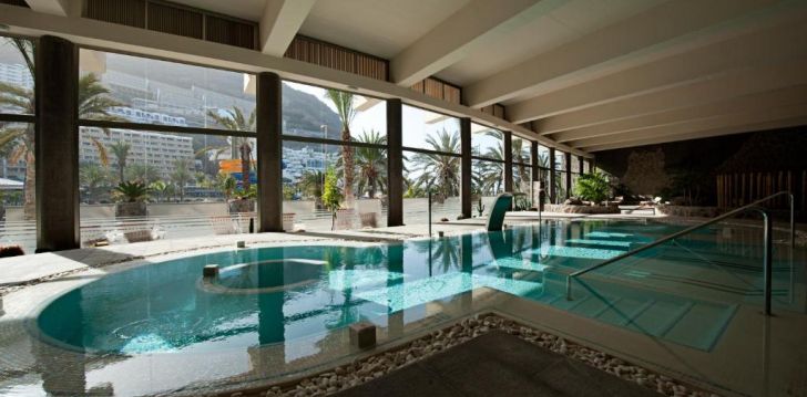 Linksmos vandens pramogos Gran Kanarijoje 4* HOTEL LIVVO VALLE TAURITO 9