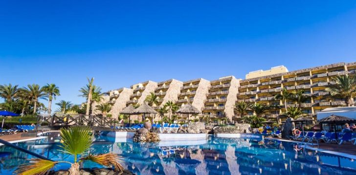 Apsistokite BLUEBAY BEACH CLUB viešbutyje už gerą kainą. 