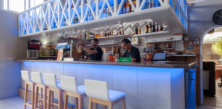 HOTEL CORONA ROJA - klientų vertinamas, kaip geras kainos ir kokybės santykis.