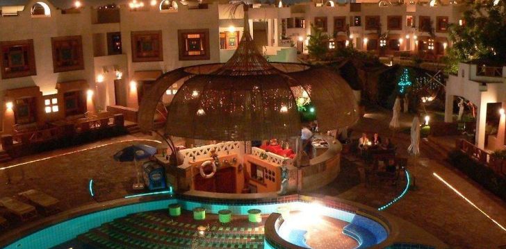 viešbutis SHARM INN AMAREIN įsikūręs Egiptas. 