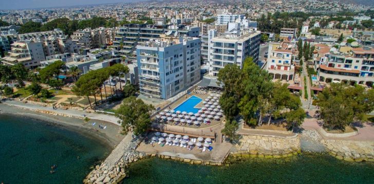 Atsipalaiduokite 3* viešbutyje HARMONY BAY HOTEL Kipre! 1