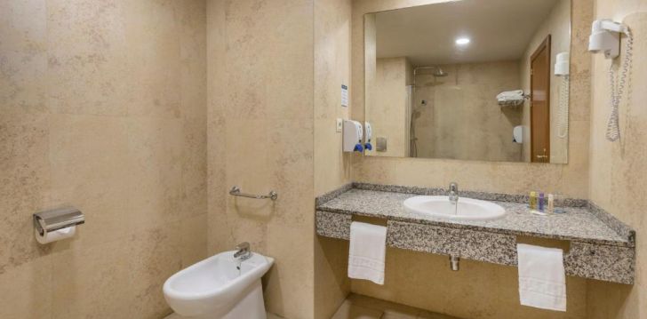 Rinkitės viešbutį LAS PALMERAS kelionei į Ispanija
