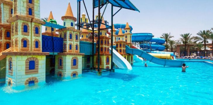 jaukus viešbutis MIRAGE BAY RESORT & AQUA PARK, jūsų atostogoms