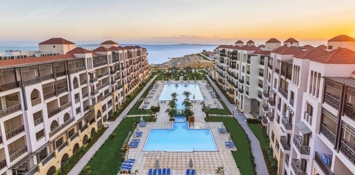 viešbutis GRAVITY HOTEL AND AQUA PARK (EX. SAMRA BAY) įsikūręs Egiptas.