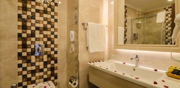 geras kainos ir kokybės santykis atostogoms - viešbutis THE LUMOS DELUXE RESORT HOTEL & SPA