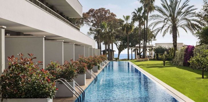 ACANTHUS & CENNET BARUT COLLECTION - klientų vertinamas, kaip geras kainos ir kokybės santykis. 