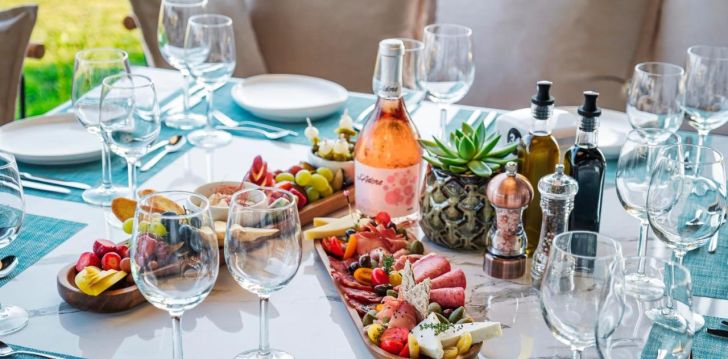 atostogos Bulgarija – apsistokite viešbutyje VOYA BEACH RESORT