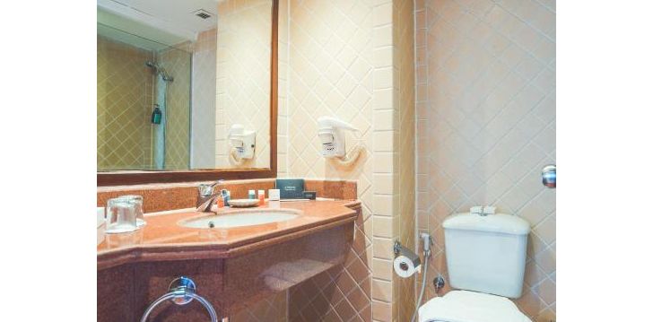jaukus viešbutis IVY CYRENE ISLAND HOTEL, jūsų atostogoms