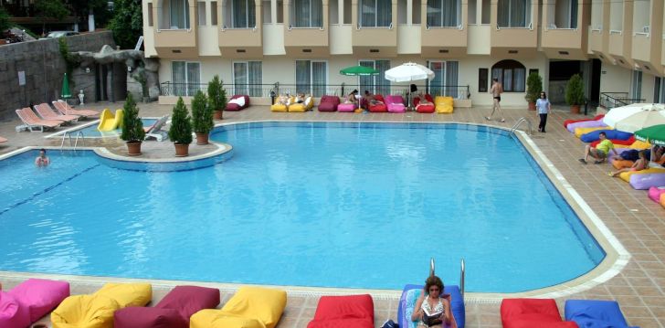 Geras kainos ir kokybės santykis atostogoms - viešbutis OTIUM INN RESIDENCE RIVERO